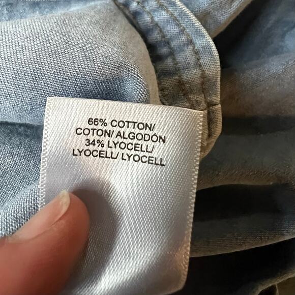 NWT, Lucky Brand Denim High Low Blouse, 3/4 Puff Sleeve, V Neck, Blue, Med - Picture 7 of 8